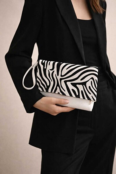 Risely Co Zebra Patterned Folded Clutch – Daily & Travel Organizer Bag