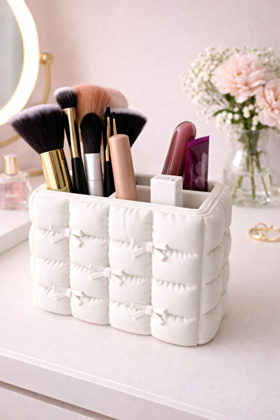 CHARM3D Soft Touch Bowknot Detailed Makeup Organizer – Decorative Brush & Lip...