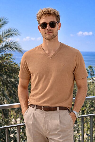 Maccali Men's Summer Trend Cotton Basic V-Neck Camel T-Shirt