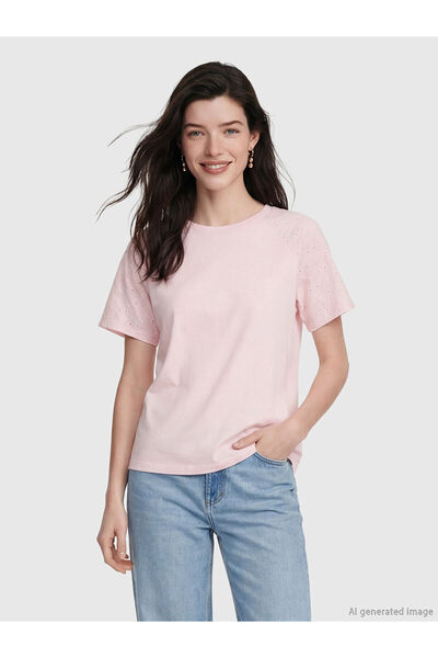 LC Waikiki Nevavm Women's T-Shirt with Oval Collar Embroidery and Difference ...