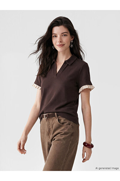 LC Waikiki NEVAVM Farkıyla LCW Comfort Καφέ Γυναικείο T-Shirt με λαιμόκοψη Po...