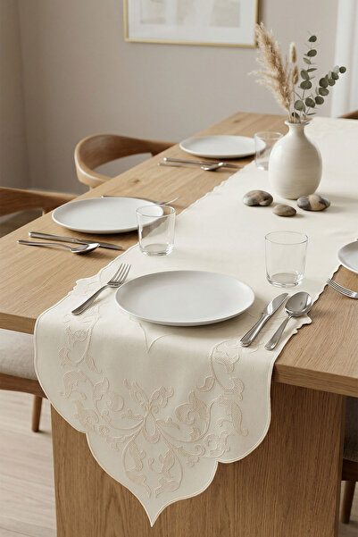 Nazik Home Ανθεκτικό στους λεκέδες ράνερ με σχέδιο Arya (40 x 140)