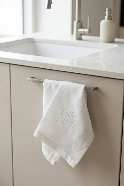 Nazik Home Κεντητή χαρτοπετσέτα στεγνώματος Gianni (30 x 30 εκ.)