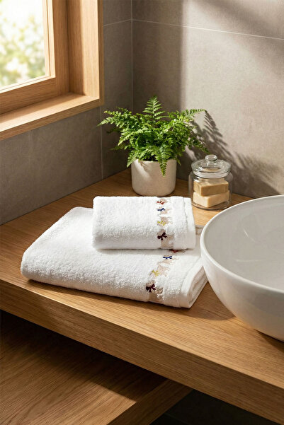 Nazik Home Πετσέτα χεριών με κέντημα Milu Mini Dog (30 x 50 εκ.)