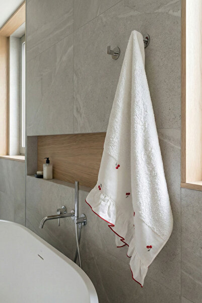 Nazik Home Cherry Kiraz Nakışlı El Havlusu (30 x 50 cm)