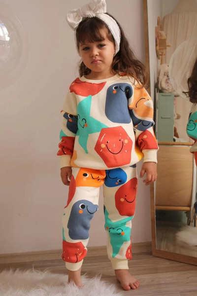 MORADO SE SIENTE PERFECTO Three Thread Ş Fleece-Lined Star B Printed Girls' C...