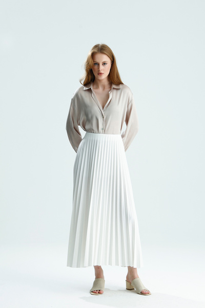 Madame QAN's Pleated Crepe Maxi Length Skirt with Elastic Waist