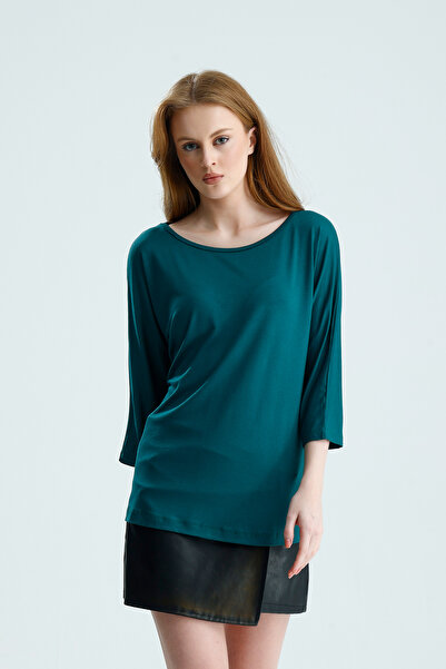 Madame QAN's Μπλούζα με φαρδύ γιακά και μανίκια τριών τετάρτων