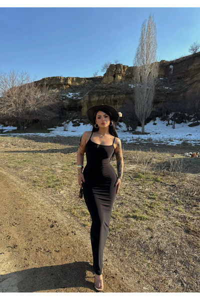 kırmızı butiks Μαύρο μάξι φόρεμα με λουράκια