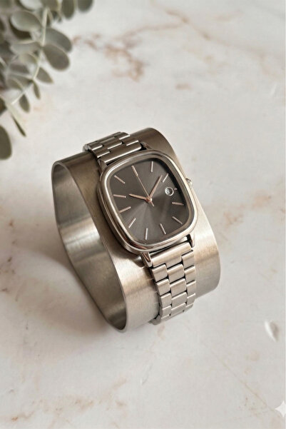 OQQO Serenya Rectangular Case Mink Dial Gray Cord Women's Wristwatch