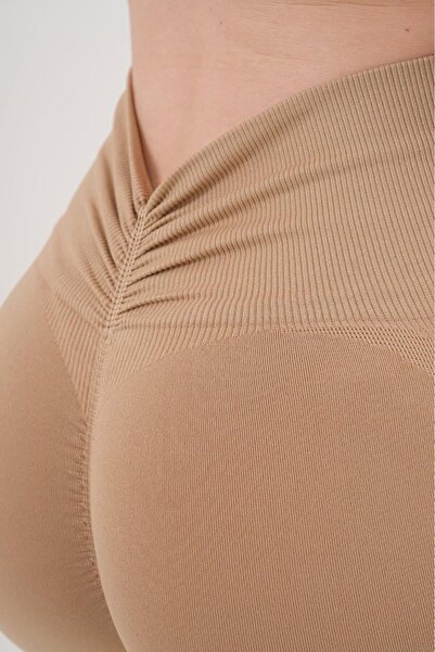 Oğuz Spor GİYİM Arkası büzgülü seamless push-up spor tayt