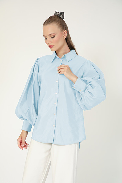 Suede Style 8199 - Κομψό και άνετο πουκάμισο με μανίκια σε σχήμα μπαλονιού σε...