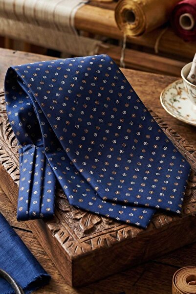Kravatkolik Γραβάτα Ascot Ιταλική από μετάξι σε σκούρο μπλε με σχέδιο λουλουδ...