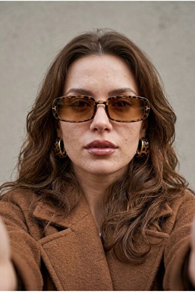 Goldmine Women's Velvet Petal Sunglasses Uv400 Leopard - Brown