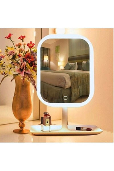 Lumindra LED Işıklı Makyaj Aynası – Dokunmatik, 3 Işık Modlu, Şık Tasarım BEYAZ
