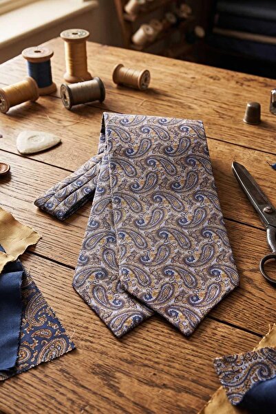 Kravatkolik Σχέδιο σάλιου μπλε - κίτρινο ιταλικό μεταξωτό Ascot tie SAC57