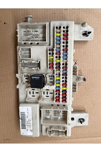 Ford OE Κουτί Ασφαλειοθηκών FORD FOCUS II στέισον 1.6 TDCi