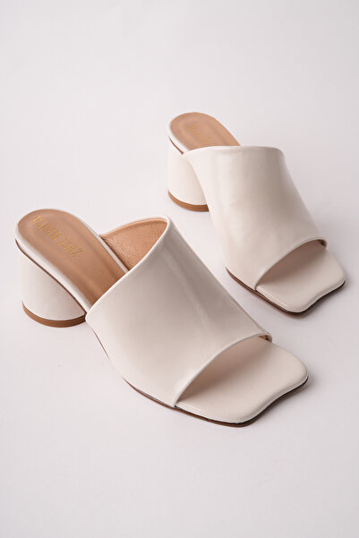 Madam Tarz Παντόφλες από γνήσιο δέρμα με χοντρό τακούνι JBR-T50