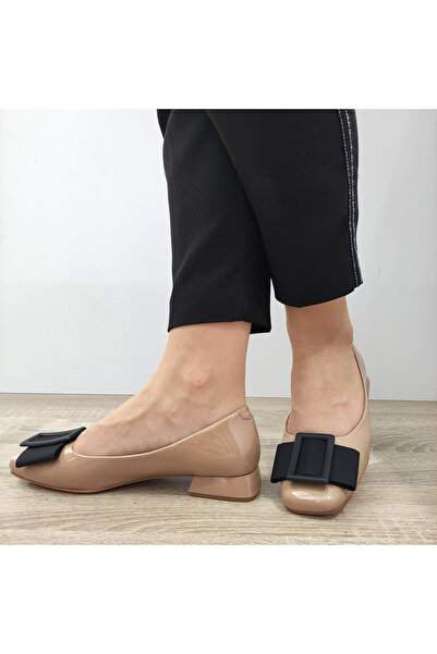 FORMAZIONE ΚΟΜΨΑ ΓΥΝΑΙΚΕΙΑ ΠΑΠΟΥΤΣΙΑ 1035-1061 ΛΑΚΑ ΒΕΡΙΚΟΚΙ - 39, Λακαριστό ...