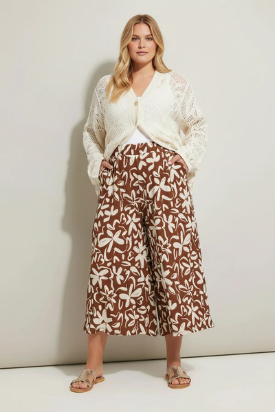 Shape Of You Παντελόνι Κάπρι με φλοράλ σχέδια