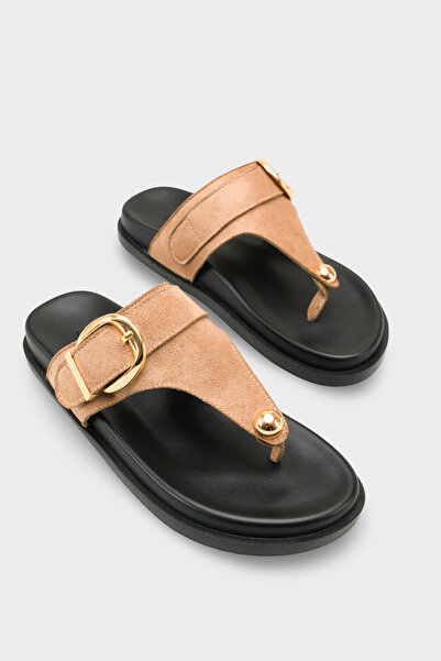 Capone Outfitters Michell Flat Heeled Flip Flops with Metal Buckle for Women