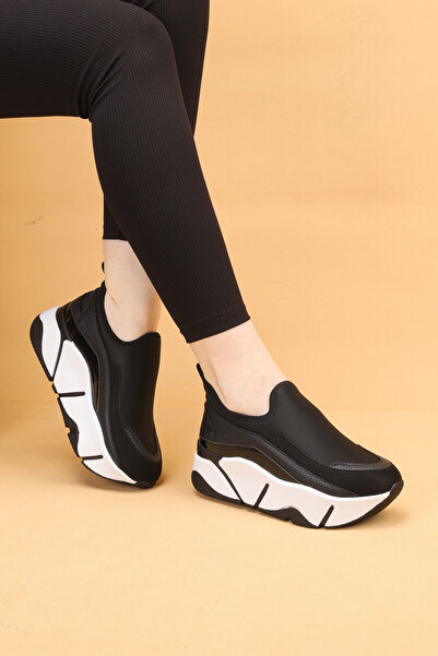 Nilsa Shoes Γυναικεία δερμάτινα παπούτσια πεζοπορίας με λεπτομέρειες και λουρ...