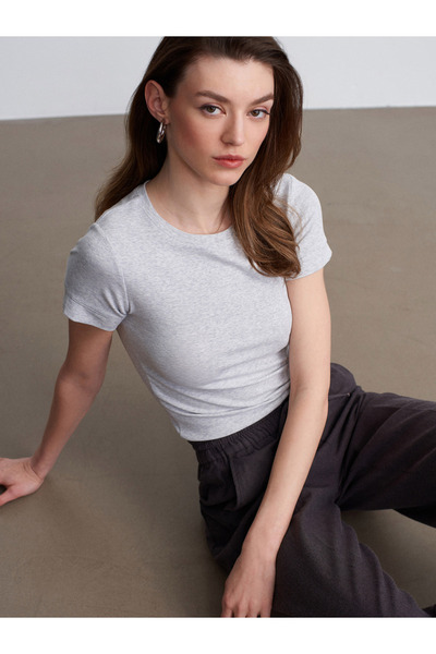 Dilvin 32637 Μπλουζάκι με λαιμόκοψη ποδηλάτου - Γκρι Μελανζέ