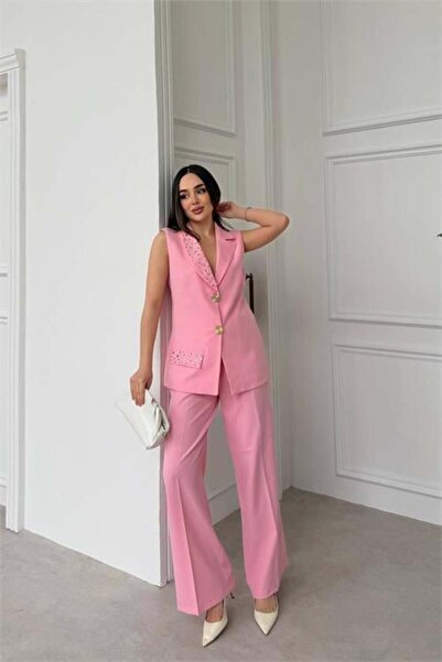 Dipmoda Women's Beige Stone Embroidered Gold Button Detailed Sleeveless Blaze...