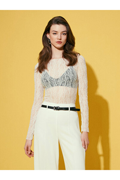 Dilvin 32764 Boat Neck Lace Top-Ecru