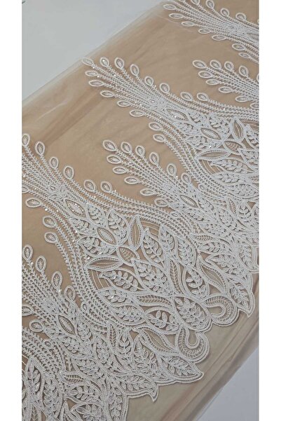 TESATURI OUTLET Embroidered lace with royal pattern, accessorized with sequin...