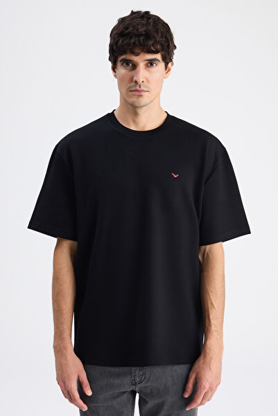 D'S Damat Μπλουζάκι Ds Damat Comfort Fit μαύρο με λαιμόκοψη ποδηλάτου από βισ...