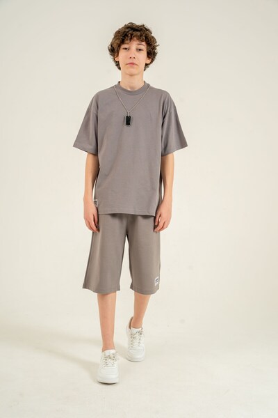 Mışıl Kids Αθλητικό σετ με κεντημένο κολιέ και σορτς για αγόρια - Σετ μπλουζάκι