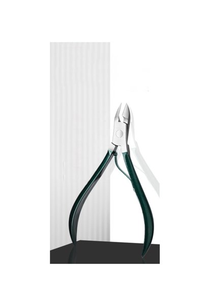 gaman 18 Piece Night Green Special Boxed Stainless Steel Manicure Pedicure Care Set with Glass File