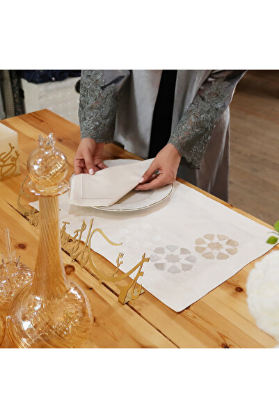 Dakakeen Concept Linen Tablecloth & Napkin Set with Diamond Embroidery – Eleg...