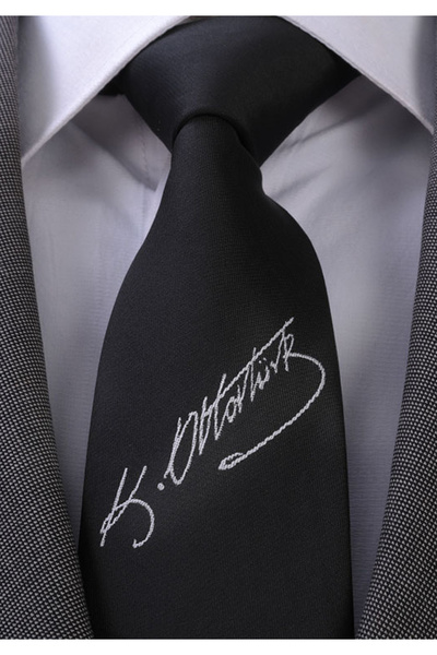 Exve Exclusive Mustafa Kemal Atatürk Signed Tie on Black