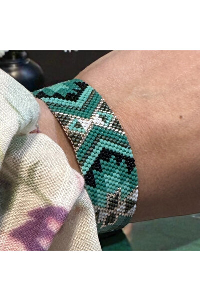 Ezera Φαρδύ και κομψό γυναικείο βραχιόλι Miyuki σε αποχρώσεις του πράσινου