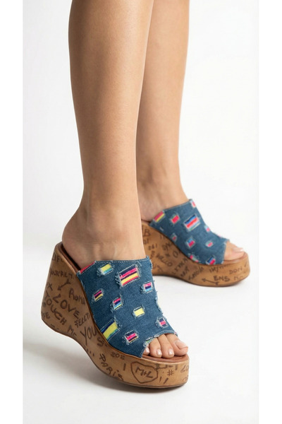 Limeo Πολύχρωμα, άνετα γυναικεία καλοκαιρινά σανδάλια με τακούνι από φελλό κα...