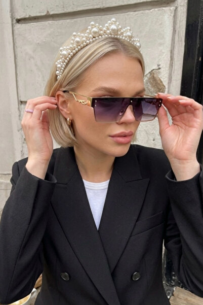 Chunky Frame Louis Black Ultra Light Metallic Sunglasses with Uv400 Filter