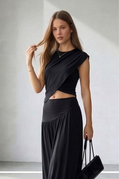 fablair Ασύμμετρη μπλούζα και ρευστή μακριά φούστα, κομψός συνδυασμός δύο τεμ...