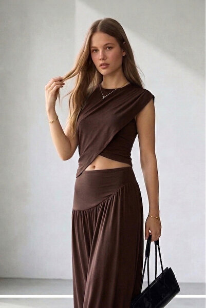 fablair Bluză cu croială asimetrică și fustă lungă fluidă, combinație elegant...