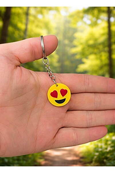 formix3d Kalpli Göz Emoji Anahtarlık – Sevimli ve Eğlenceli Tasarım Anahtarlık