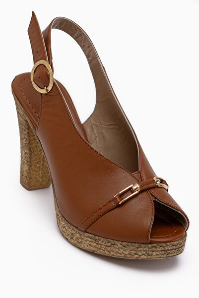 Limoya Γυναικεία παπούτσια με τακούνι Bernis από γνήσιο δέρμα με αγκράφα και ...