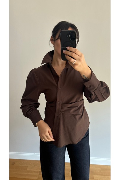 Modern Stil Drapeli Çapraz Düğmeli Kadın Gömlek – Kahverengi