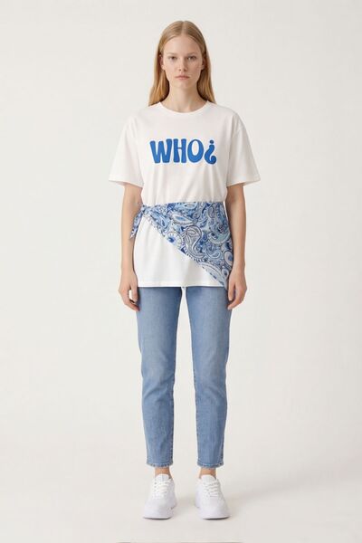 Quzu Μπλουζάκι Oversize με στάμπα κειμένου και δέσιμο με σάλι, εκρού