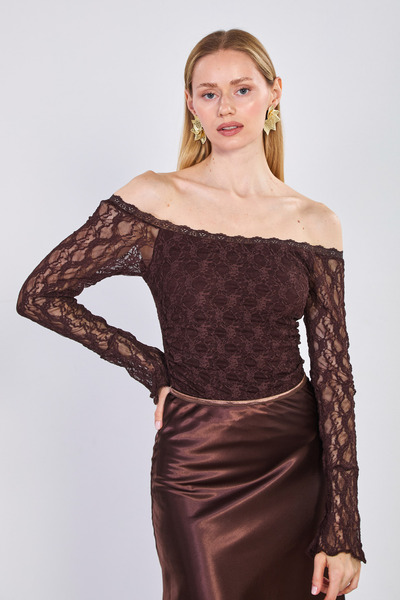 BARRELS AND OIL Γυναικεία μπλούζα με γιακά Madonna και δαντέλα - Bitter Brown