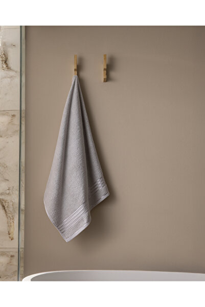 Madame Coco Πετσέτα μπάνιου Marnot Bordürü 100% βαμβακερή - Ανοιχτό γκρι - 70...