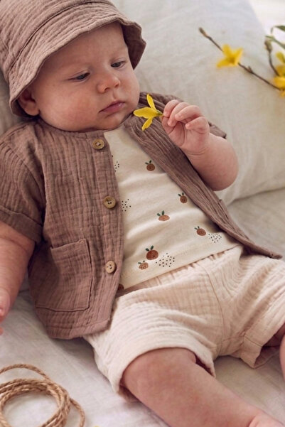 Rocha Baby Düğmeli Kulaklı Şapkalı Müslin 4'lü Bebek Yazlık Şortlu Takım