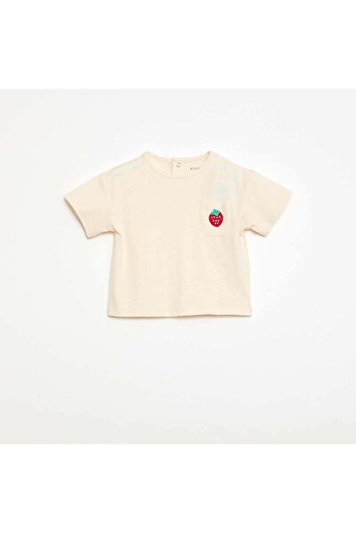 KIABI تي شيرت بجيب مزخرف وتطريز باللون الأبيض