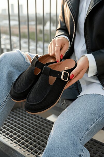 DİVOLYA Doha Siyah Süet Tokalı ( 2 cm Topuklu ) Yuvarlak Burun Lazer Detaylı ...