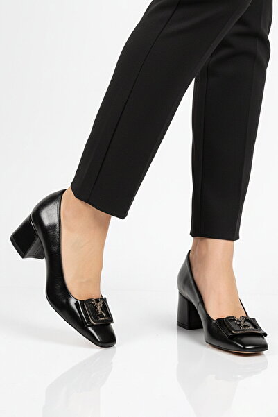 AYAKMOD Γυναικεία βραδινά παπούτσια με μαύρο τακούνι 357209 Z